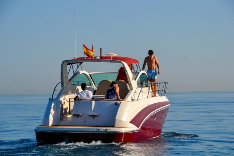 Marbella: views from a yacht for one or two hours - Frequently Asked Questions
