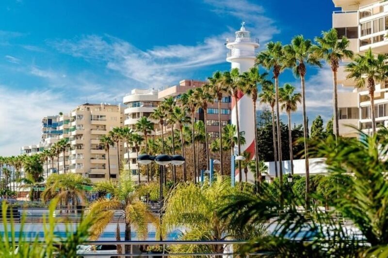 Marbella : Walking Custom Tour with a Local Guide - Who Should Consider This Tour?