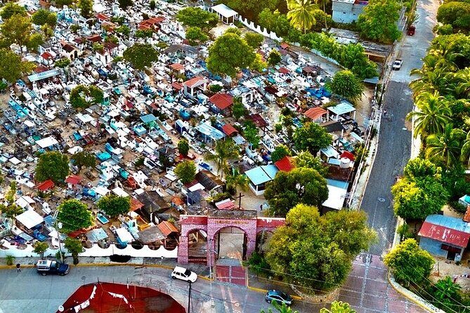 Market day in Pochutla - The Itinerary: More Than Just a Market Visit