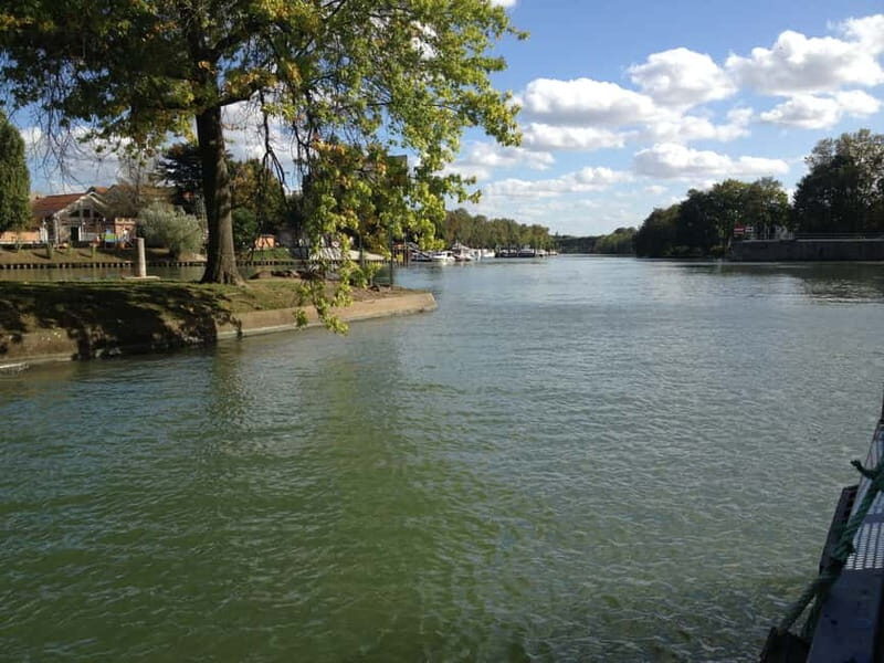 Marne River Loop Day Cruise with Lunch on Board - Key Points