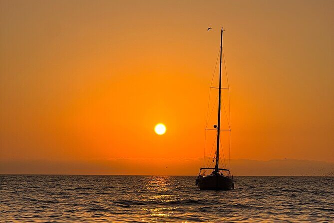 Marriage Proposal Boat Trip in Barcelona - Who Is This Boat Trip Best For?