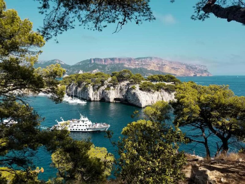 Marseille: Aix-en-Provence and Cassis Shore Excursion - Scenic Drive to Cassis: Expect Stunning Coastal Views