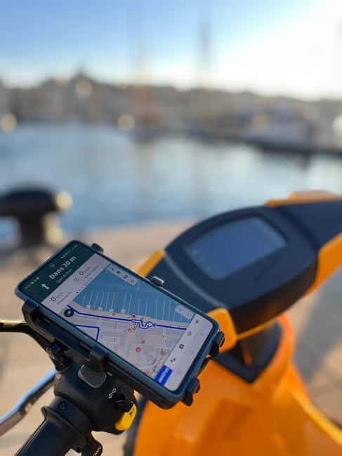 Marseille: Electric Motorcycle Rental with Smartphone Guide - Key Points