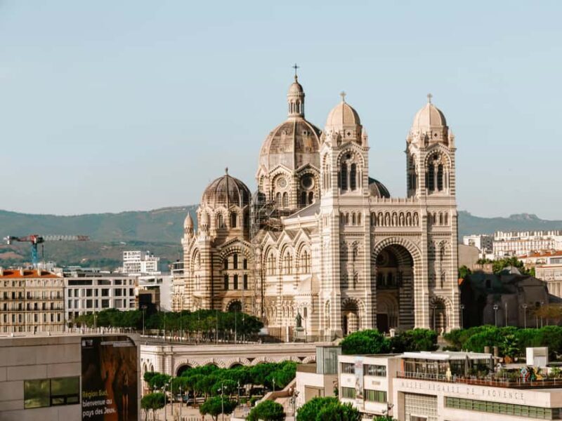 Marseille: Food, Culture, and Art Walking Tour - Key Points