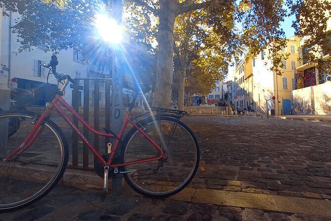 Marseille Guided Tour for 4 Hours with a Bilingual Local Guide - The Sum Up