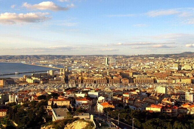 Marseille Old Port And Panier District Walking Tour - Key Points