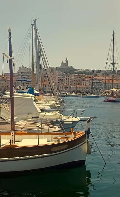 Marseille : Walking Tour of Le Panier District - Key Points
