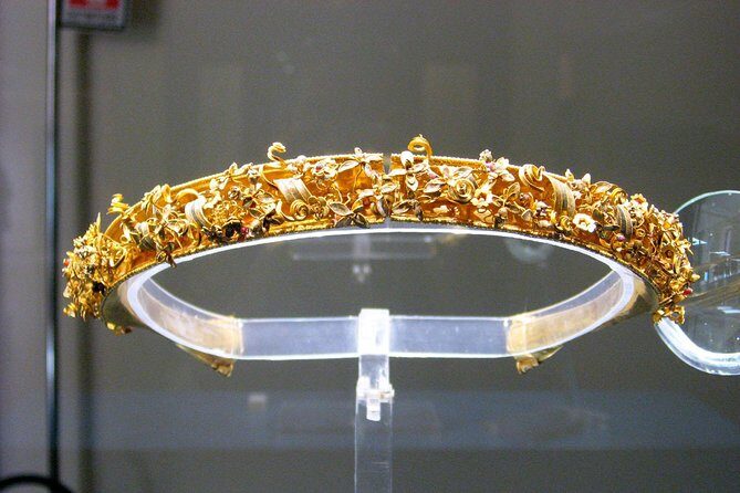 MarTa Archaeological Museum Taranto tour: very impressive great gold artifacts - An In-Depth Look at the Taranto Archaeological Museum Tour
