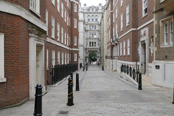 Mary Poppins Walking Tour of London - FAQ: Your Practical Questions Answered