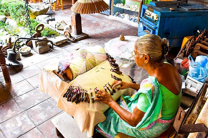 Mask Making Tour from Ambalangoda - A Detailed Look at the Mask Making Tour from Ambalangoda