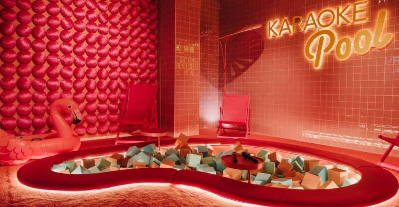 Maspalomas: Holiday World Themed Karaoke Room Rental - Introduction to the Maspalomas Karaoke Experience