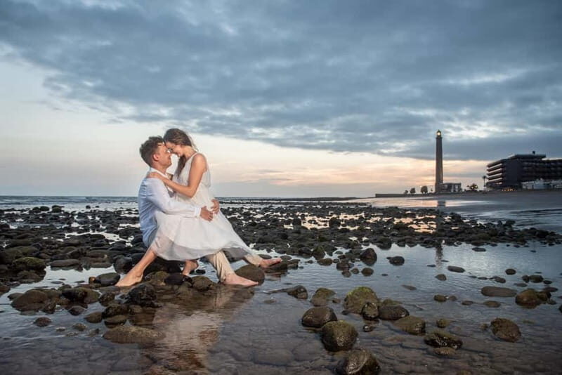 Maspalomas: Private professional photo session at sunset. - Key Points