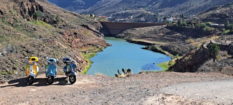 Maspalomas: tour of the Ayagaures on old electric scooters - An Introduction to the Experience