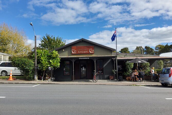 Matakana Art & Horse Riding Experience Private Tour From Auckland - All-Inclusive Value