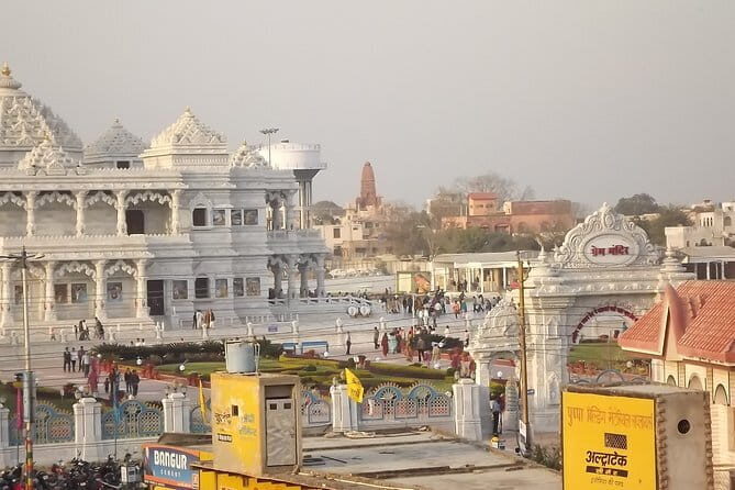 Mathura And Vrindavan From Delhi With Lunch And Akshardham Temple Delhi - FAQs