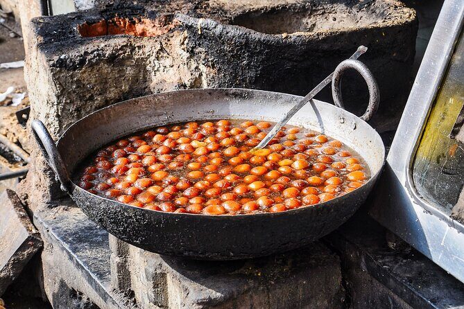 Mathura Food Crawl (2 Hours Guided Local Food Tasting Tour) - FAQ