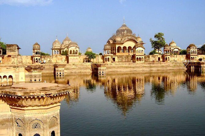 Mathura Vrindavan and Composite Brij Tour with Taj Mahal - Key Points