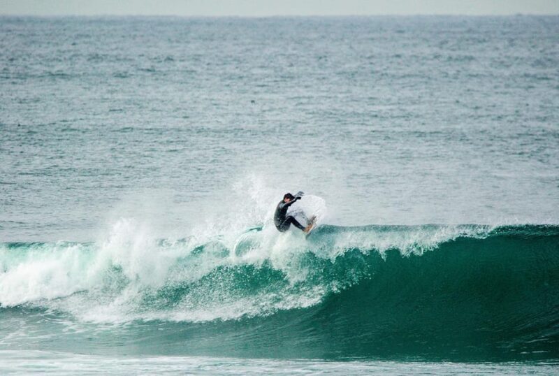 Matosinhos: Best surf Lesson with all equipment - Who Is This Tour Best For?