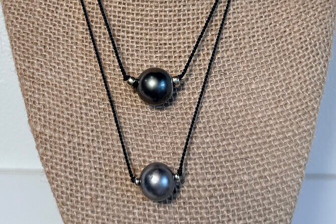 Maui Jewelry Making Class with Puka Shells and Pearls - Learning and Connection