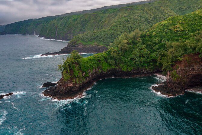 Maui & Molokai Spectacular with Exclusive Landing Helicopter Tour - Is This Tour Worth It?