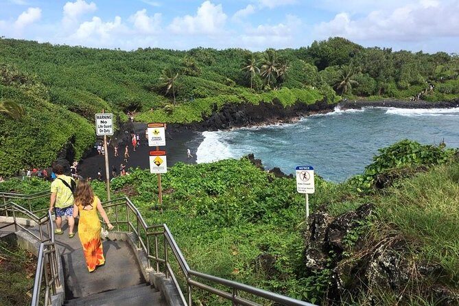 Maui Tour : Road to Hana Day Trip from Kahului Lunch, Water, Chip - The Sum Up