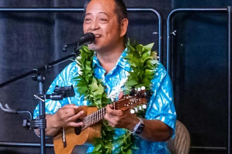 Maui: Ukulele Music Lesson for Beginners - An Authentic Introduction to Hawaiian Music and Culture
