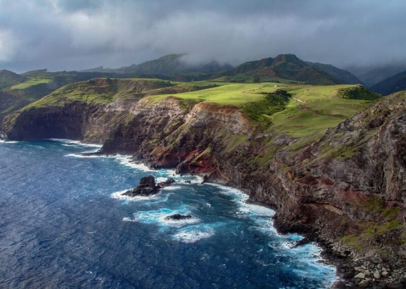 Maui: Waterfalls of West Maui and Molokai Helicopter Tour - FAQs