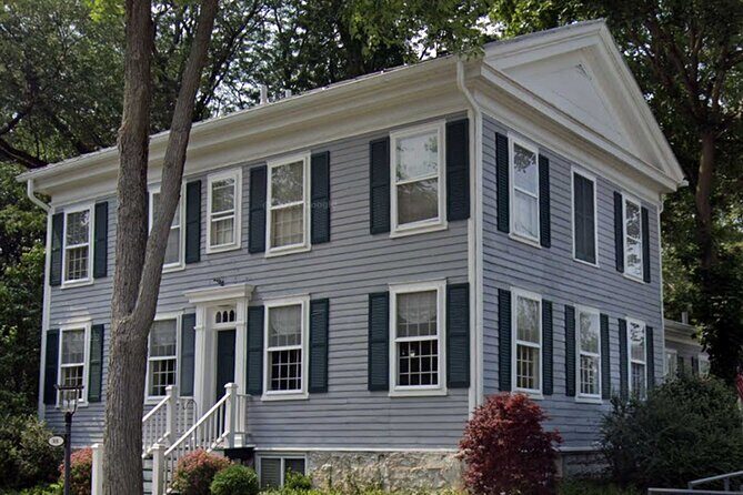 Maumee's Charming Riverside Heritage: A Self-Guided Audio Tour - Exploring the Maumee Self-Guided Tour: A Deep Dive