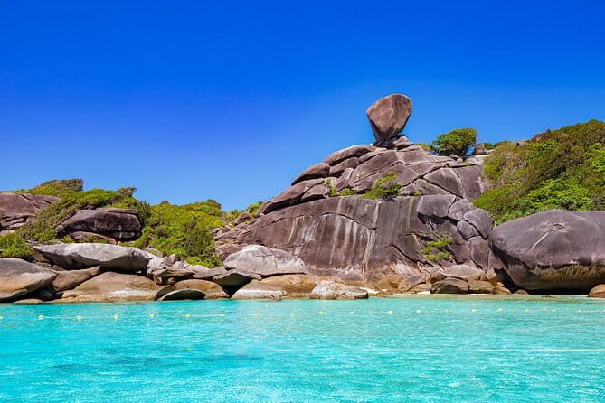Maya Bay Phi Phi Island Snorkeling Day Tour with lunch - Phuket - Who Should Consider This Tour?