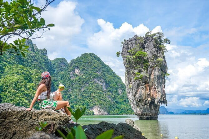 Maya Bay Phi Phi Island Snorkeling Day Tour with lunch - Phuket - FAQ