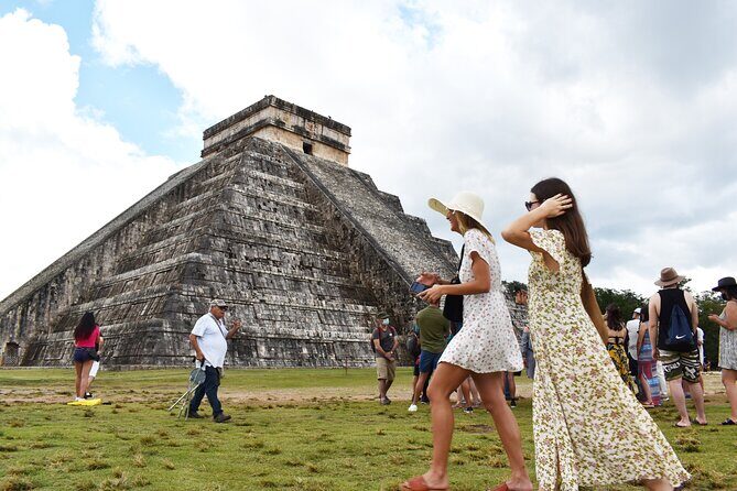 MAYAN ADVENTURE at Chichén Itzá. Includes Cenote Ik Kil & Suytun - Who Would Enjoy This Tour?