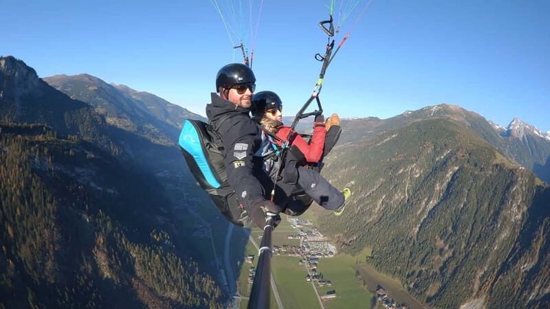 Mayrhofen: Private Paragliding Flight - All Levels - Freedom - Flying Styles and Tricks