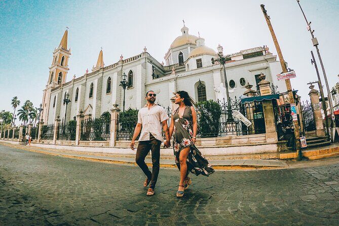 Mazatlan City Tour by Traditional Open Air Vehicle Pulmonia - Transportation & Group Dynamics