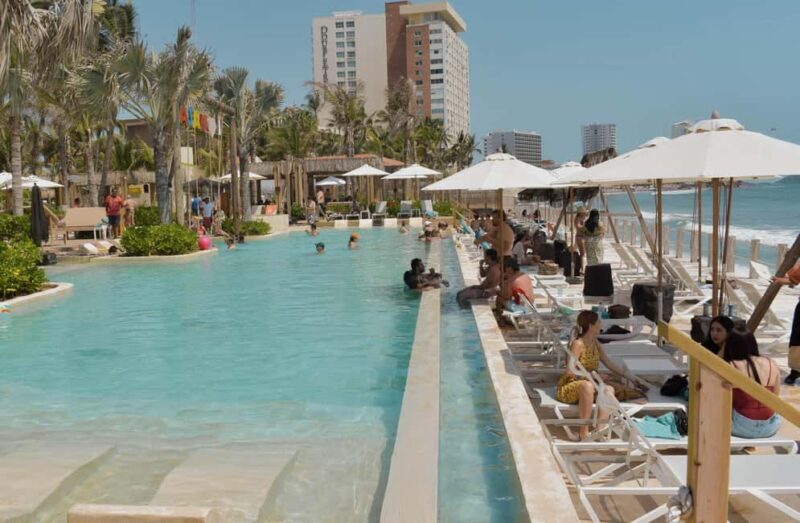 Mazatlán: Shekinah Beach Club - Key Points