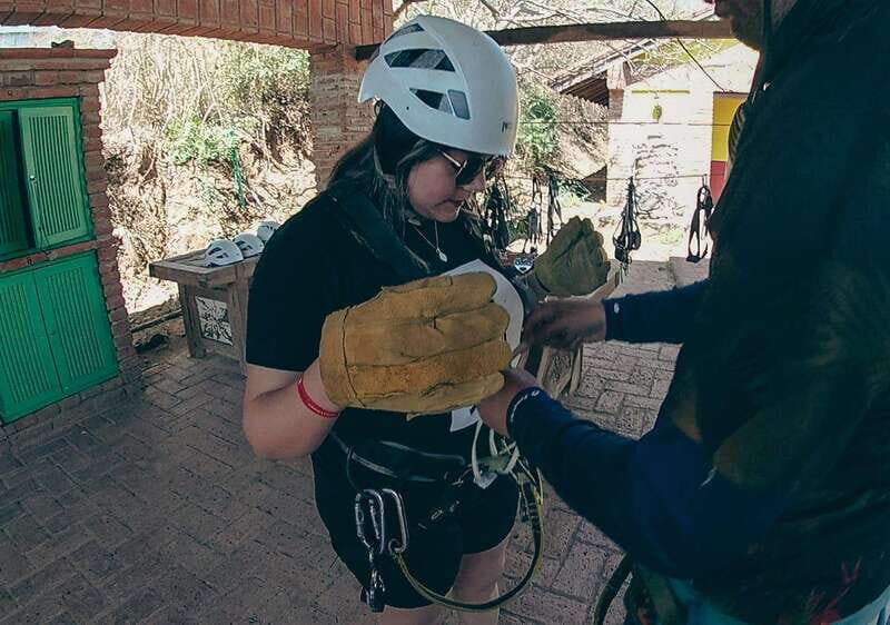 MAZATLAN: ZIP LINE AT HUANACOA, TEQUILA TOUR & TESTING - What the Reviews Say