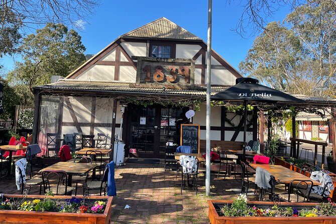 McLaren Vale 4x4 Premium Food and Wine Tour with Private Lunch - Who Will Love This Tour?