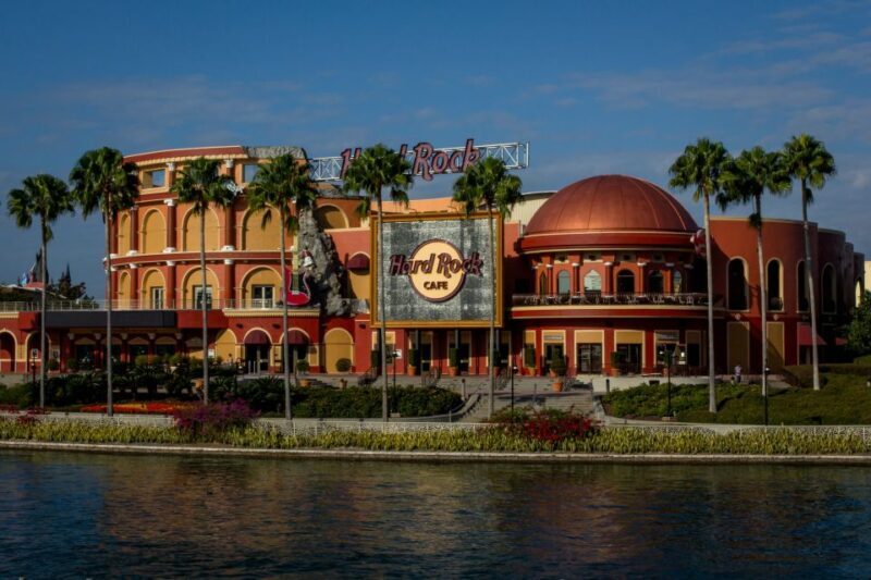 Meal at Hard Rock Cafe Orlando at Universal CityWalk - The Food: Classic American with Local Flair