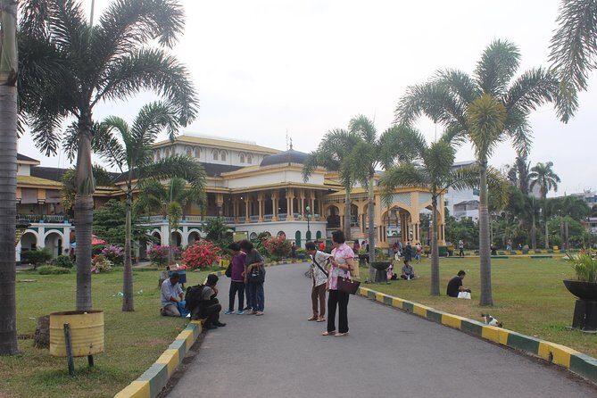 Medan Fullday Tour - Exploring the Itinerary in Detail
