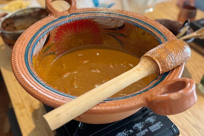 Medellín Market Tour, Cooking Class and 3-course Mexican Feast - Who Should Consider This Tour?