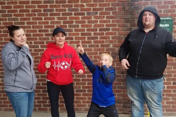 Medicine Hat City Scavenger Hunt Excursion by Zombie Scavengers - Frequently Asked Questions