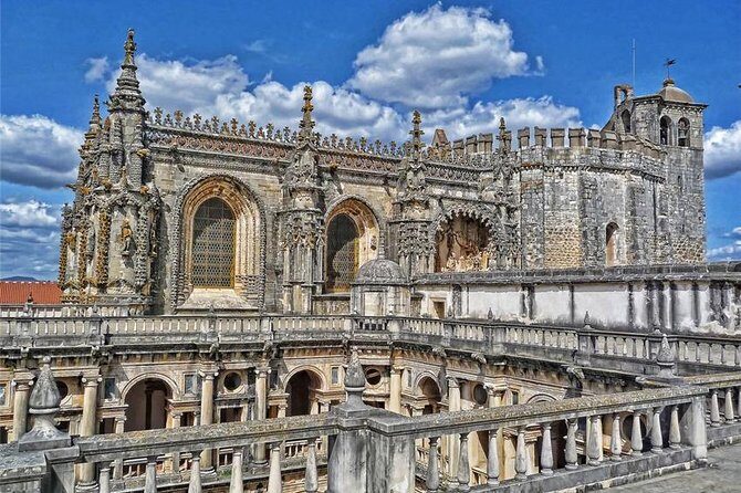 Medieval Knights Templar and Alcobaça Private Day Trip from Lisbon - An In-Depth Look at the Itinerary