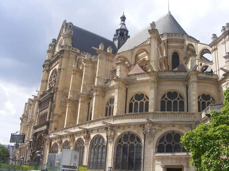 Medieval Paris Private 2h Walking Tour - Key Points