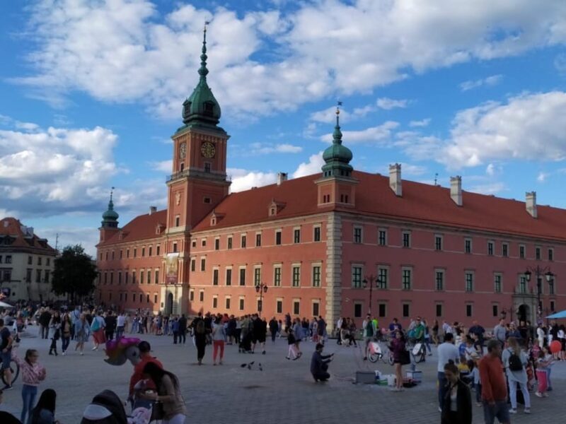 Medieval Warsaw Walking Tour with Smartphone App - The Tour Experience in Detail