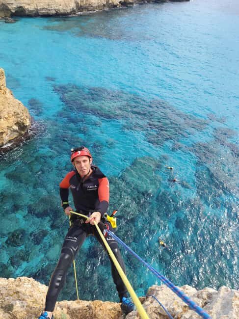 MEERESHÖHLEN-ABENTEUER AUF MALLORCA - What is the MEERESHÖHLEN-ABENTEUER auf Mallorca?
