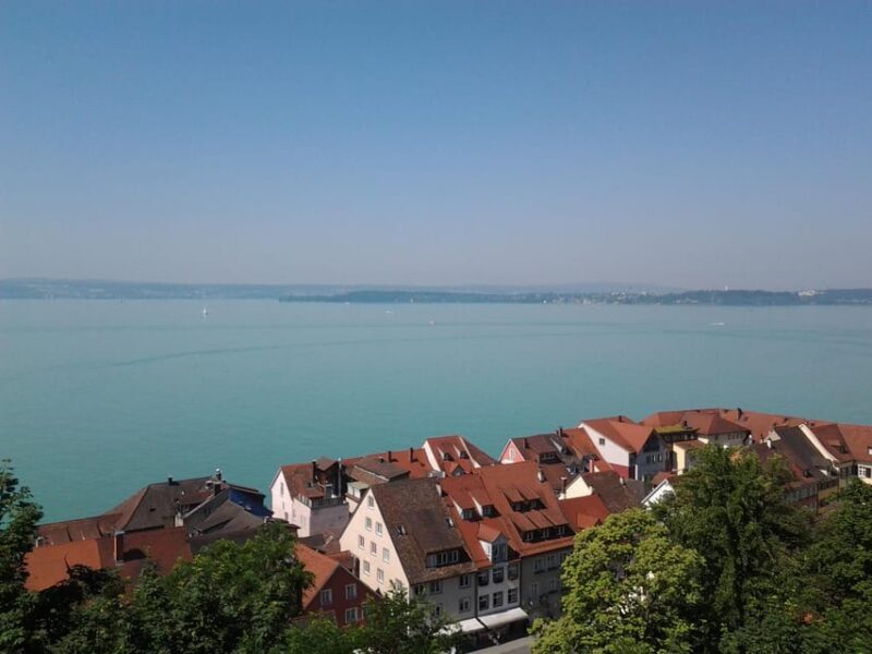 Meersburg: Public city tour with wine tasting - Walking Through the Old Town: Sights and Stories