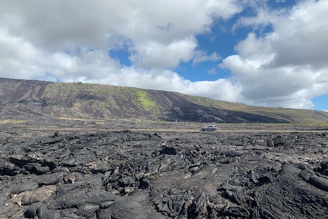 Meet in the park - Private Hawaii Volcanoes National Park Tour - Key Points