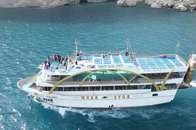 Mega Star Yacht Tour with Lunch, Foam Party & Transfer From Belek - What Sets This Tour Apart?