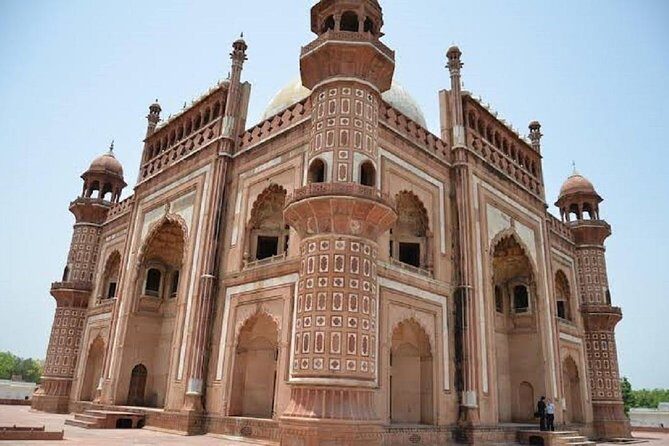 Mehrauli Archaeological Park Guided Walking Tour in Delhi - Exploring Delhi’s Hidden Heritage: Mehrauli Archaeological Park Guided Walking Tour