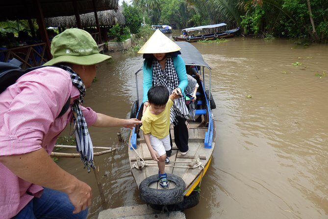 Mekong Delta exploring full day Trip - Coconut Candy and Local Crafts
