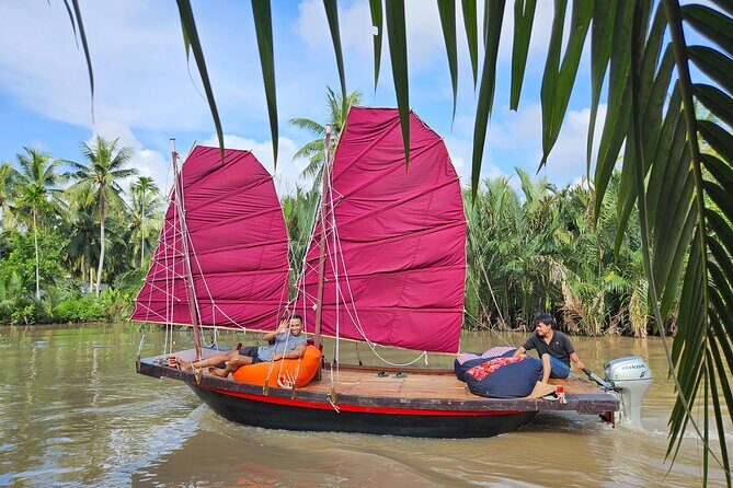 Mekong relaxing boat cruise through quiet canal (1.5HRS) - Key Points